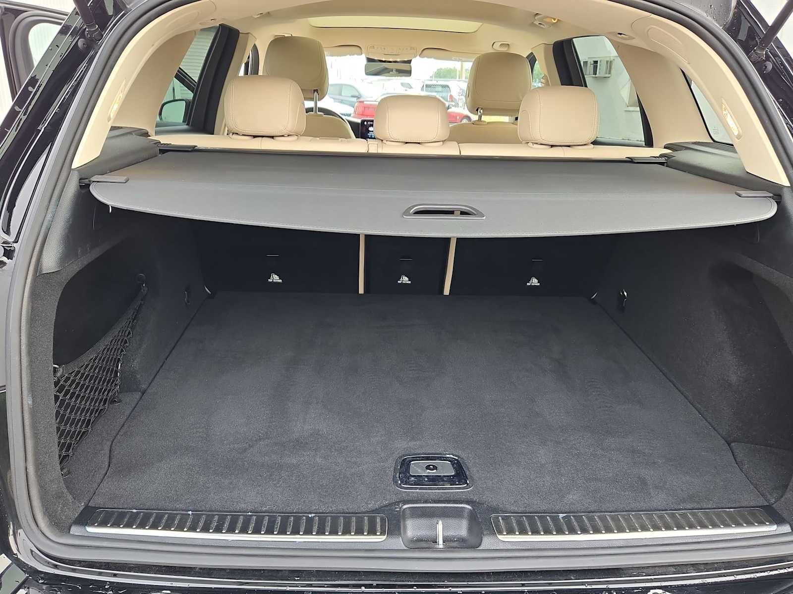 Used 2022 Mercedes-Benz GLC 300 4MATIC image 30