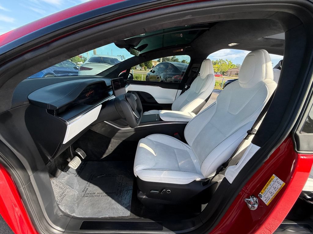 Used 2022 Tesla Model X Plaid AWD/4WD image 10