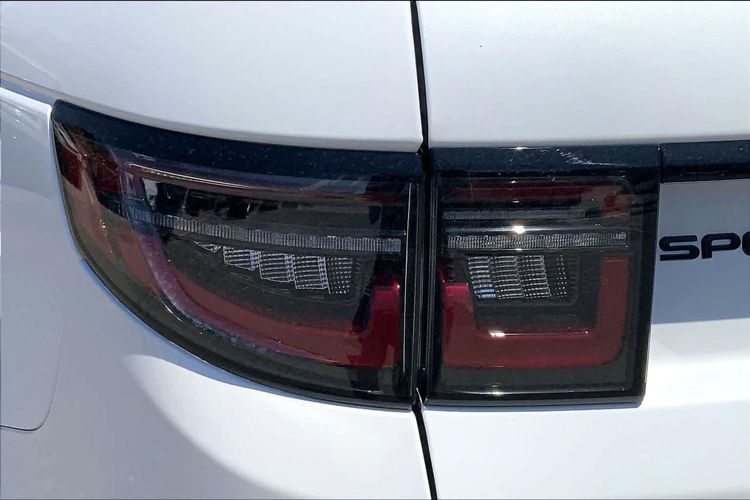 New 2026 Land Rover Discovery Sport Landmark AWD/4WD image 14
