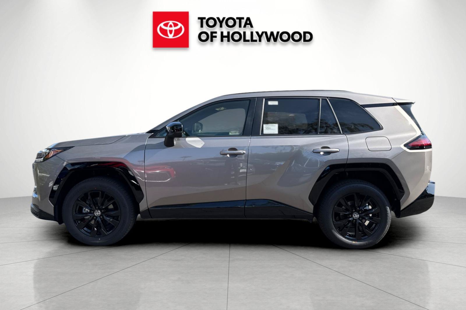 New 2026 Toyota RAV4 SE w/ Weather Package AWD/4WD image 9