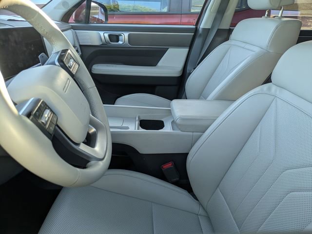 Used 2024 Hyundai Santa Fe SEL image 7