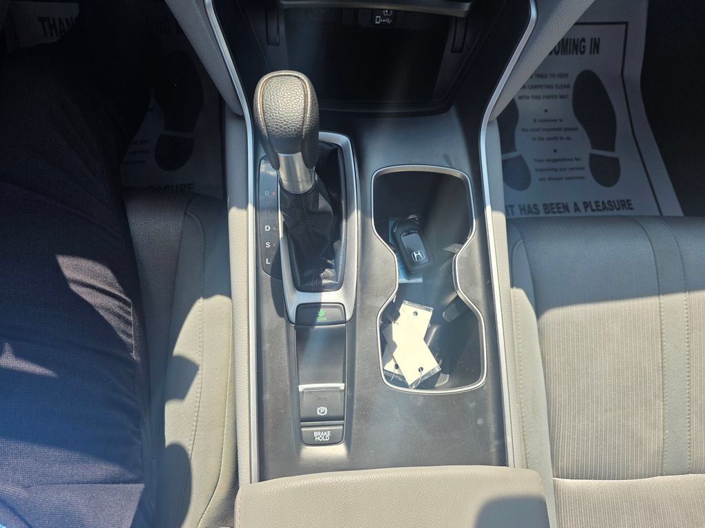 Certified 2018 Honda Accord EX image 18