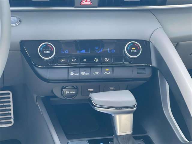 Certified 2025 Hyundai Elantra Sport image 13