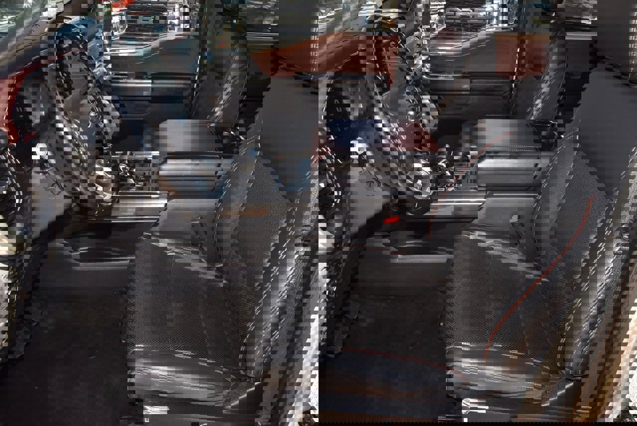 Certified 2022 Ford F150 Lariat w/ Equipment Group 502A High image 13