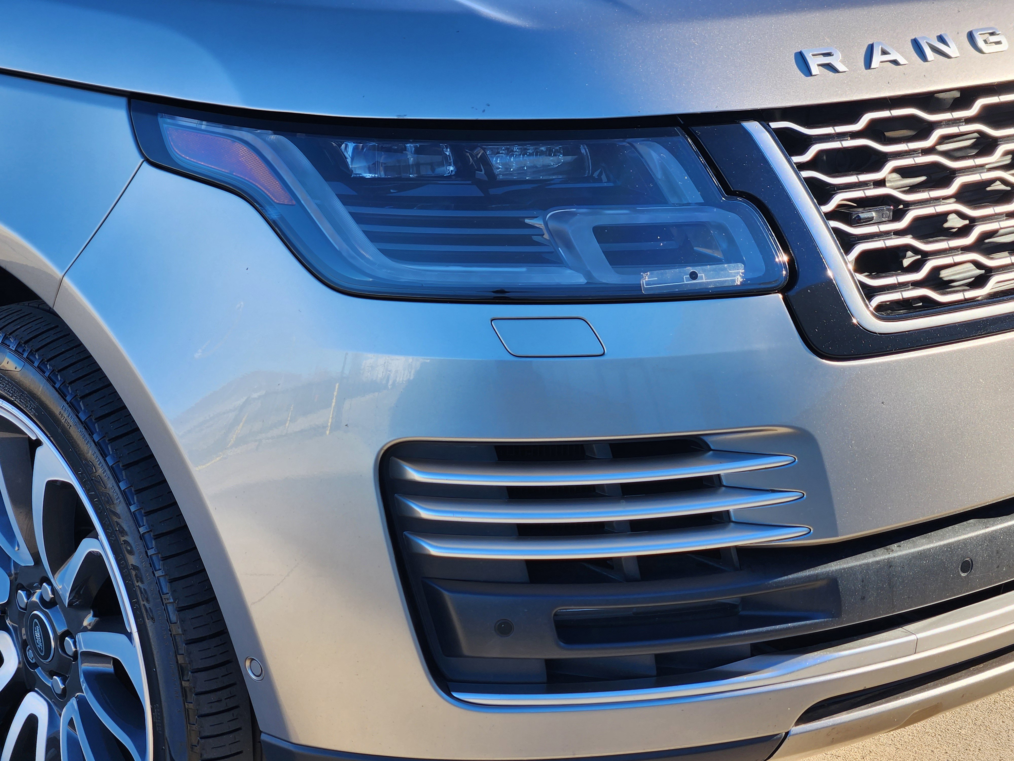 Used 2020 Land Rover Range Rover Long Wheelbase Autobiography image 7