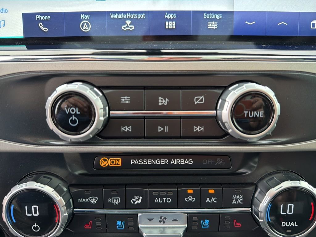 Used 2022 Ford F350 Lariat w/ Lariat Ultimate Package image 43