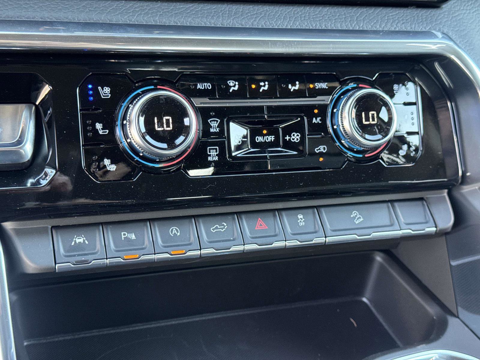 New 2026 GMC Sierra 1500 Denali w/ Technology Package image 16