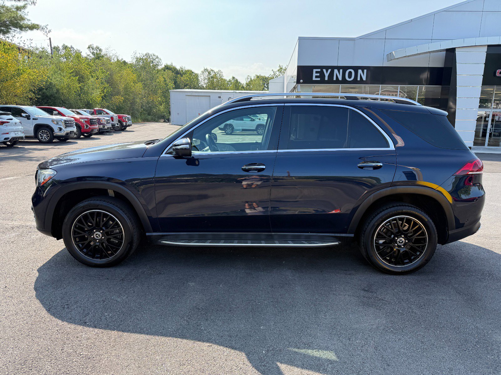 Used 2020 Mercedes-Benz GLE 350 4MATIC image 2