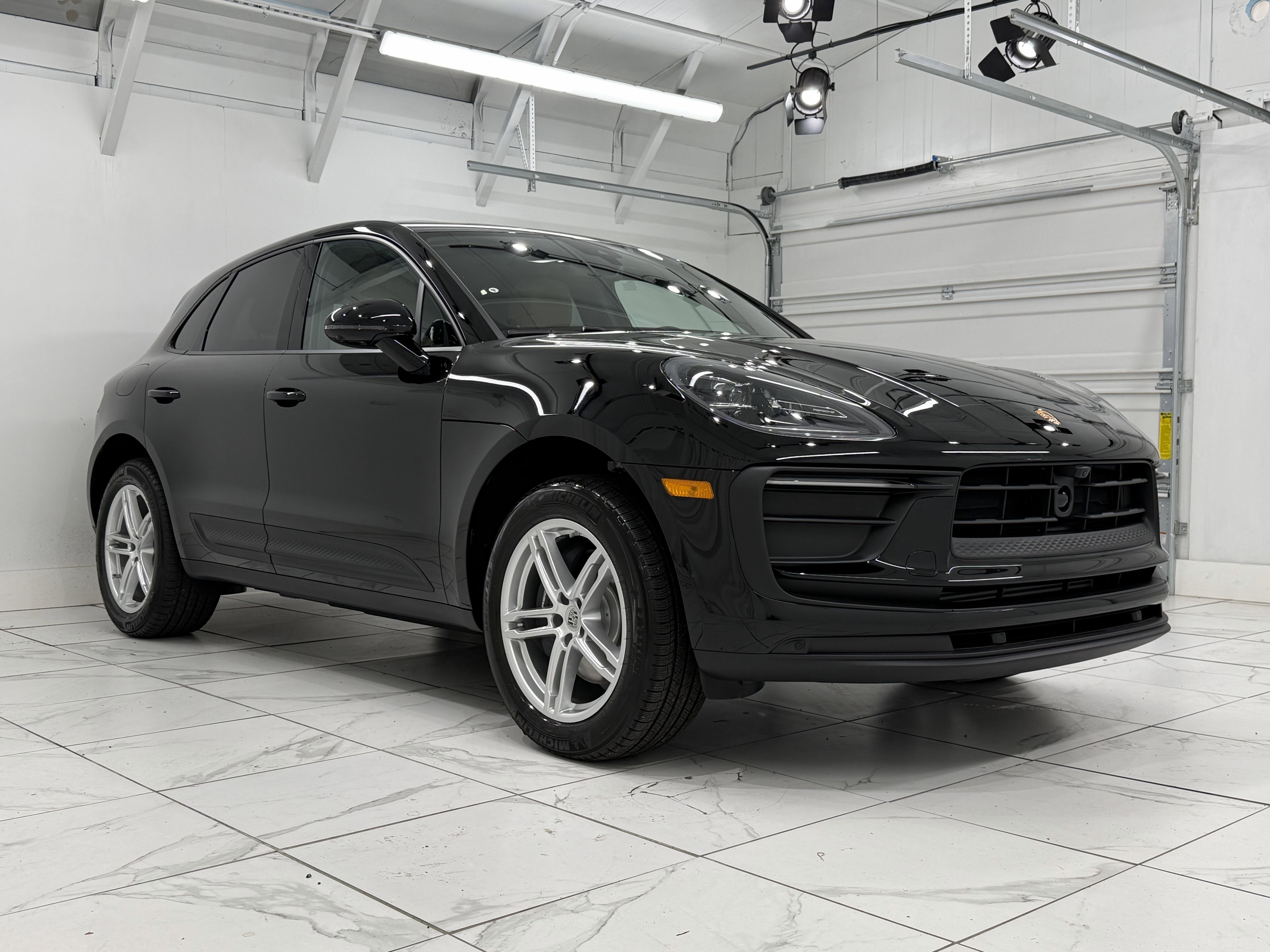 New 2026 Porsche Macan image 10