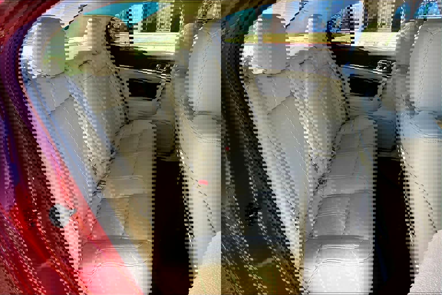 Used 2014 Lincoln MKS AWD w/ Equipment Group 201A image 19