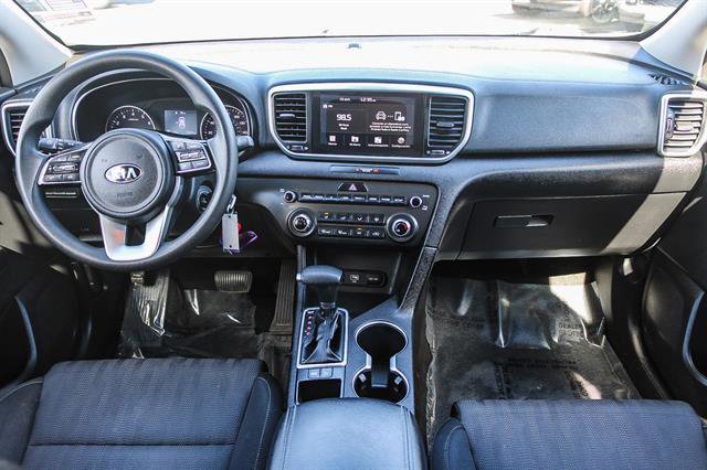Used 2020 Kia Sportage LX image 12