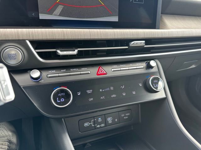 Used 2025 Hyundai Sonata SEL image 24