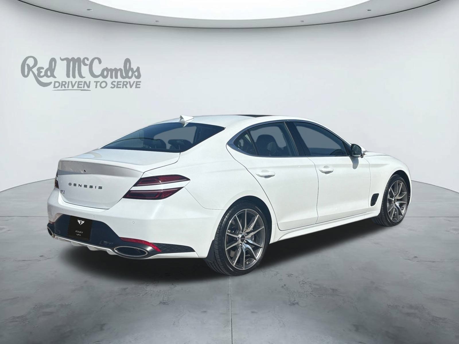 Used 2026 Genesis G70 2.5T Prestige image 5
