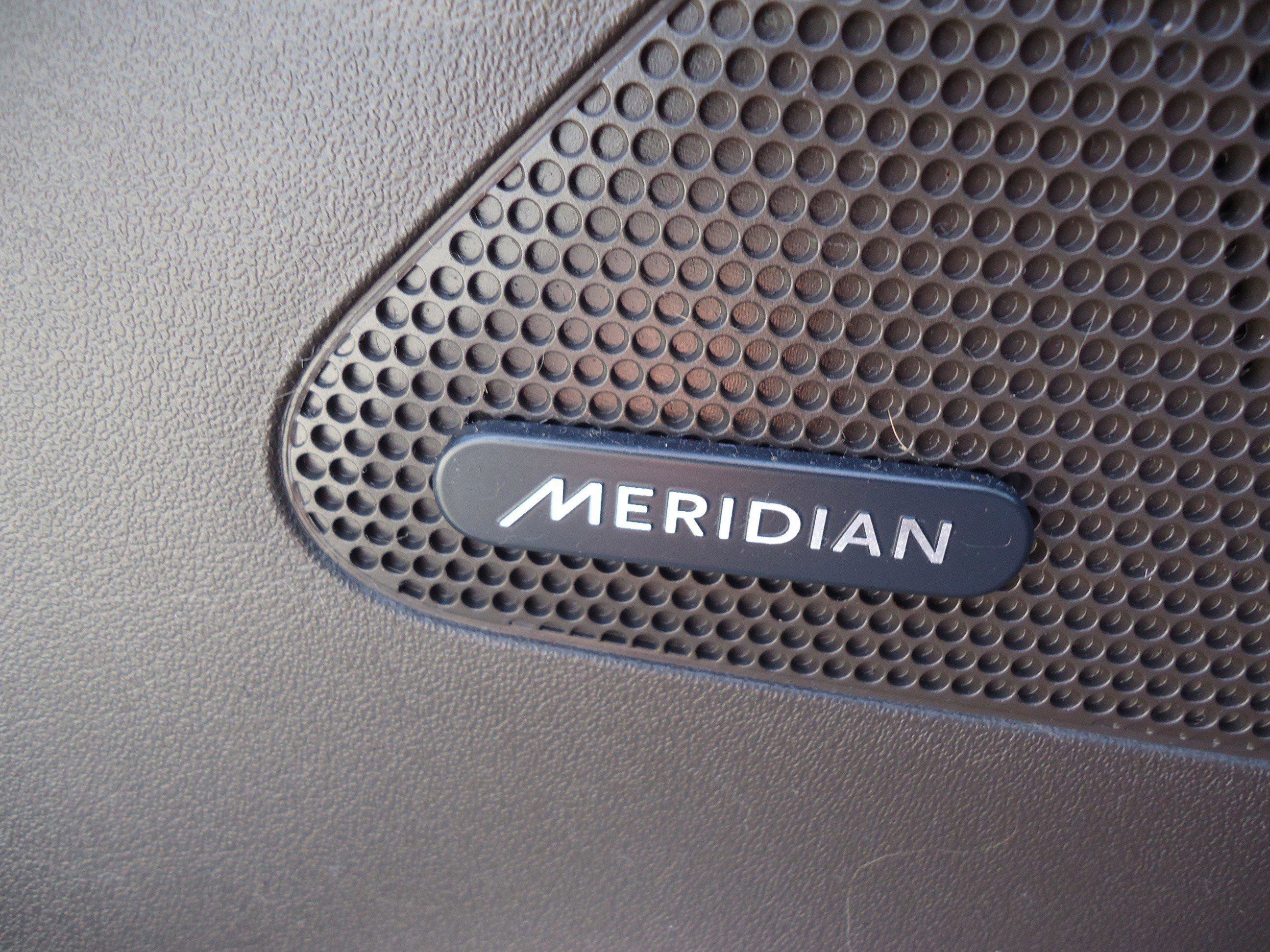 Used 2018 Jaguar F-PACE Prestige image 24