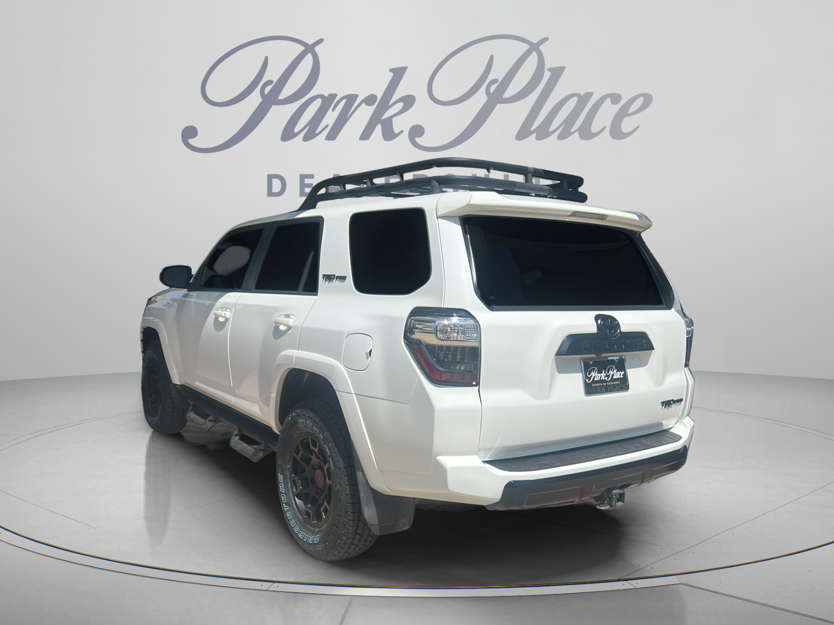 Used 2022 Toyota 4Runner TRD Pro AWD/4WD image 3