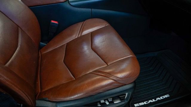 Used 2019 Cadillac Escalade ESV Premium Luxury image 83