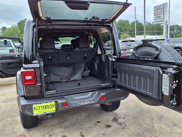 New 2025 Jeep Wrangler Sahara image 17