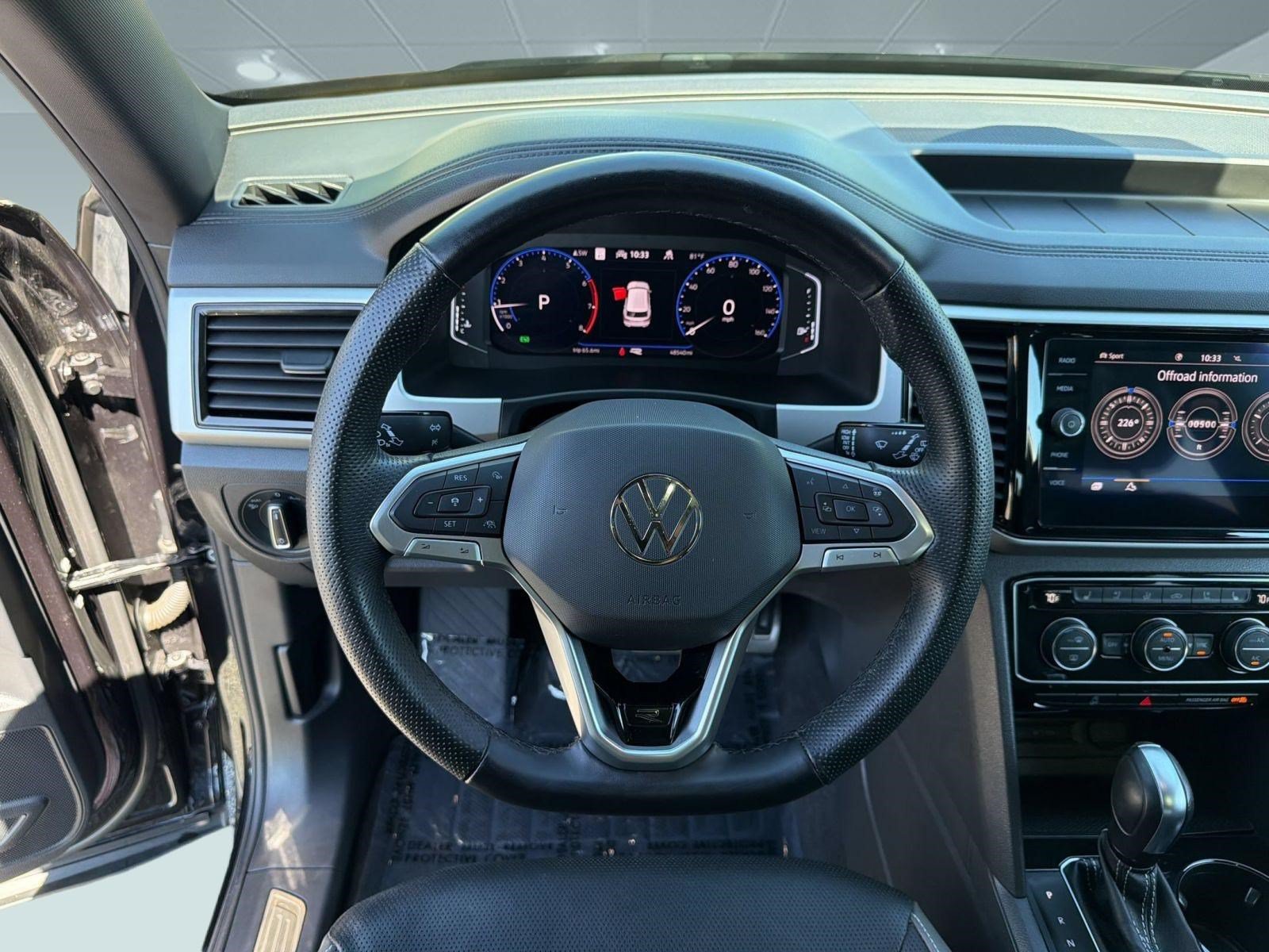 Used 2021 Volkswagen Atlas Cross Sport SEL Premium R-Line AWD/4WD image 16