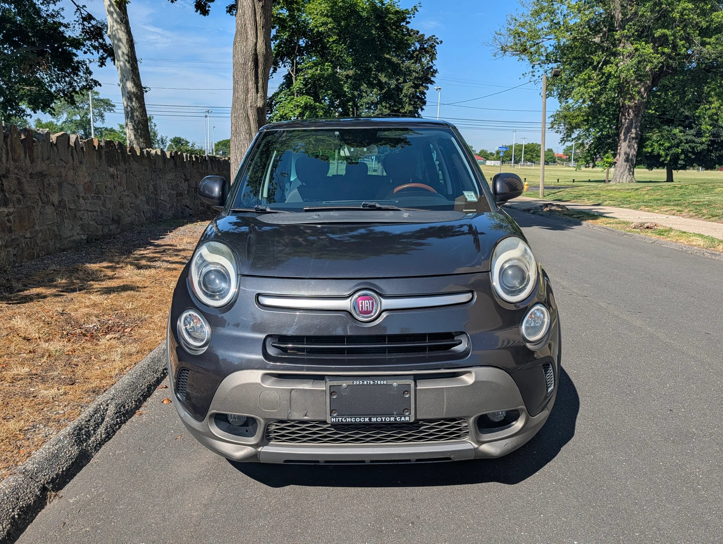 Used 2014 FIAT 500L Trekking w/ Popular Equipment Group FWD image 2