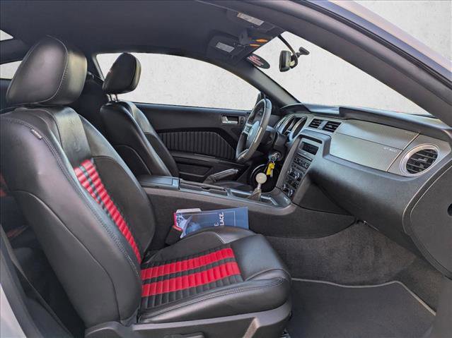 Used 2011 Ford Mustang Shelby GT500 image 18