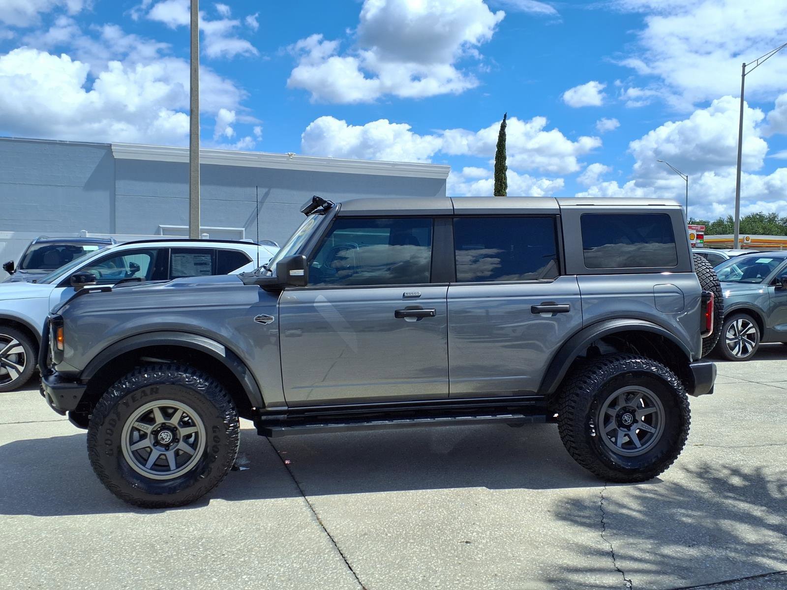 Used 2022 Ford Bronco Wildtrak AWD/4WD image 4