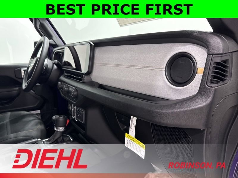 New 2026 Jeep Gladiator Sport image 13