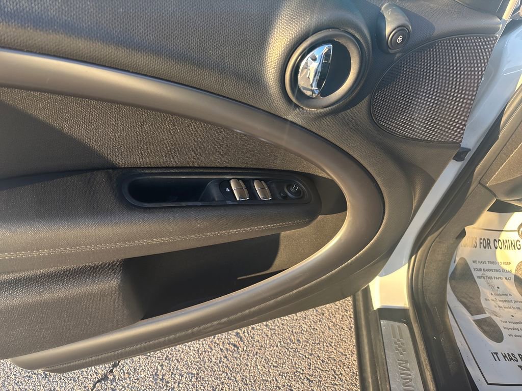 Used 2014 MINI Cooper Countryman S image 14