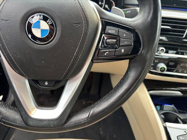 Used 2018 BMW 540i xDrive AWD/4WD image 11