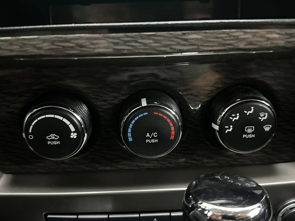 Used 2012 Jeep Liberty Limited Jet AWD/4WD image 33