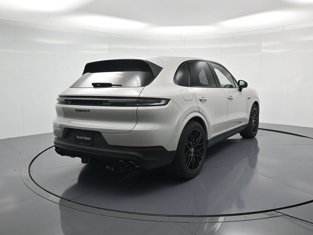 New 2026 Porsche Cayenne S AWD/4WD image 43