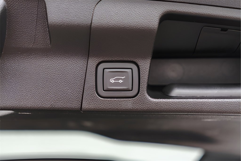 Used 2023 GMC Acadia SLE w/ Driver Convenience Package image 42