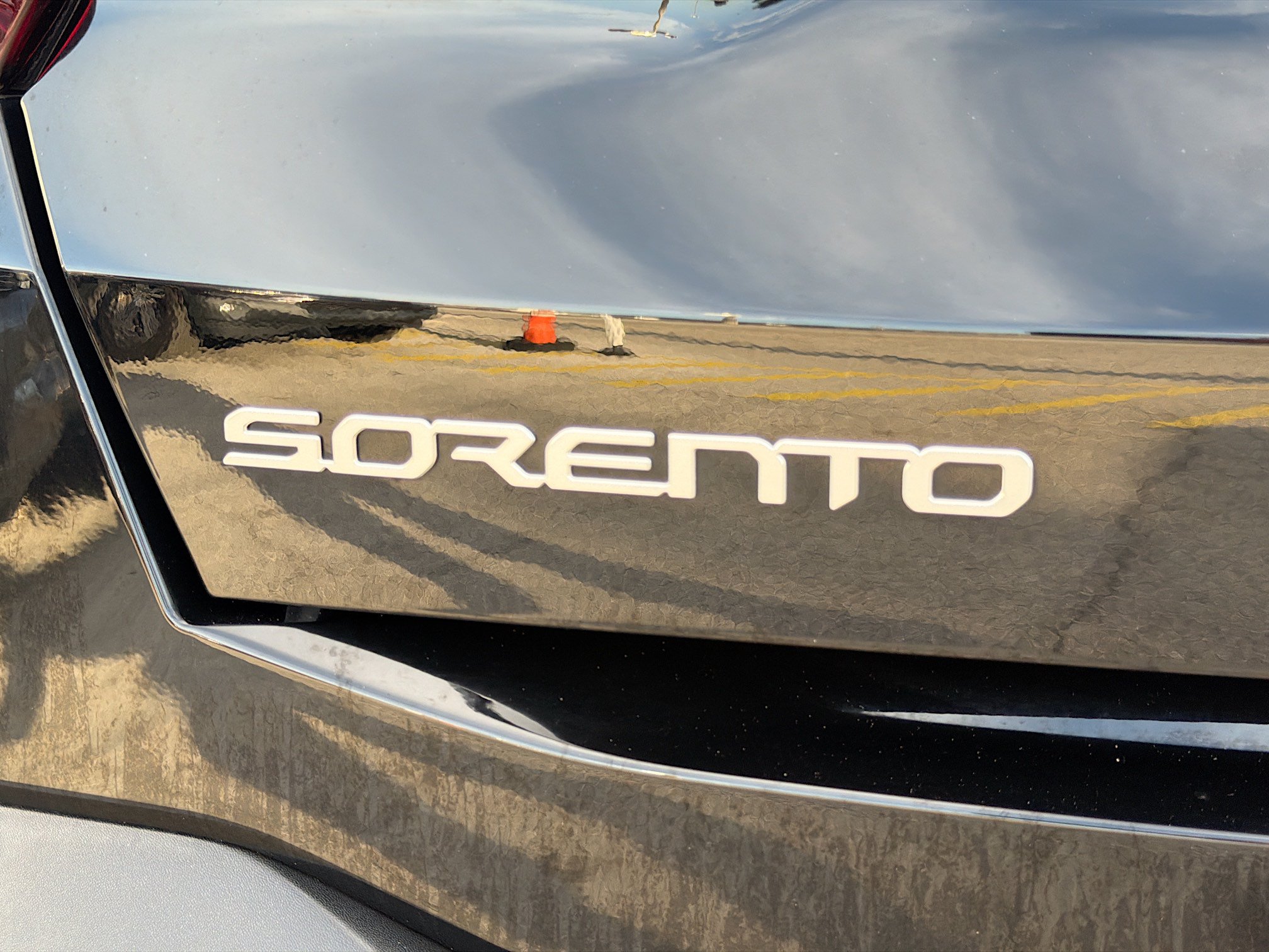 Used 2024 Kia Sorento SX FWD image 11