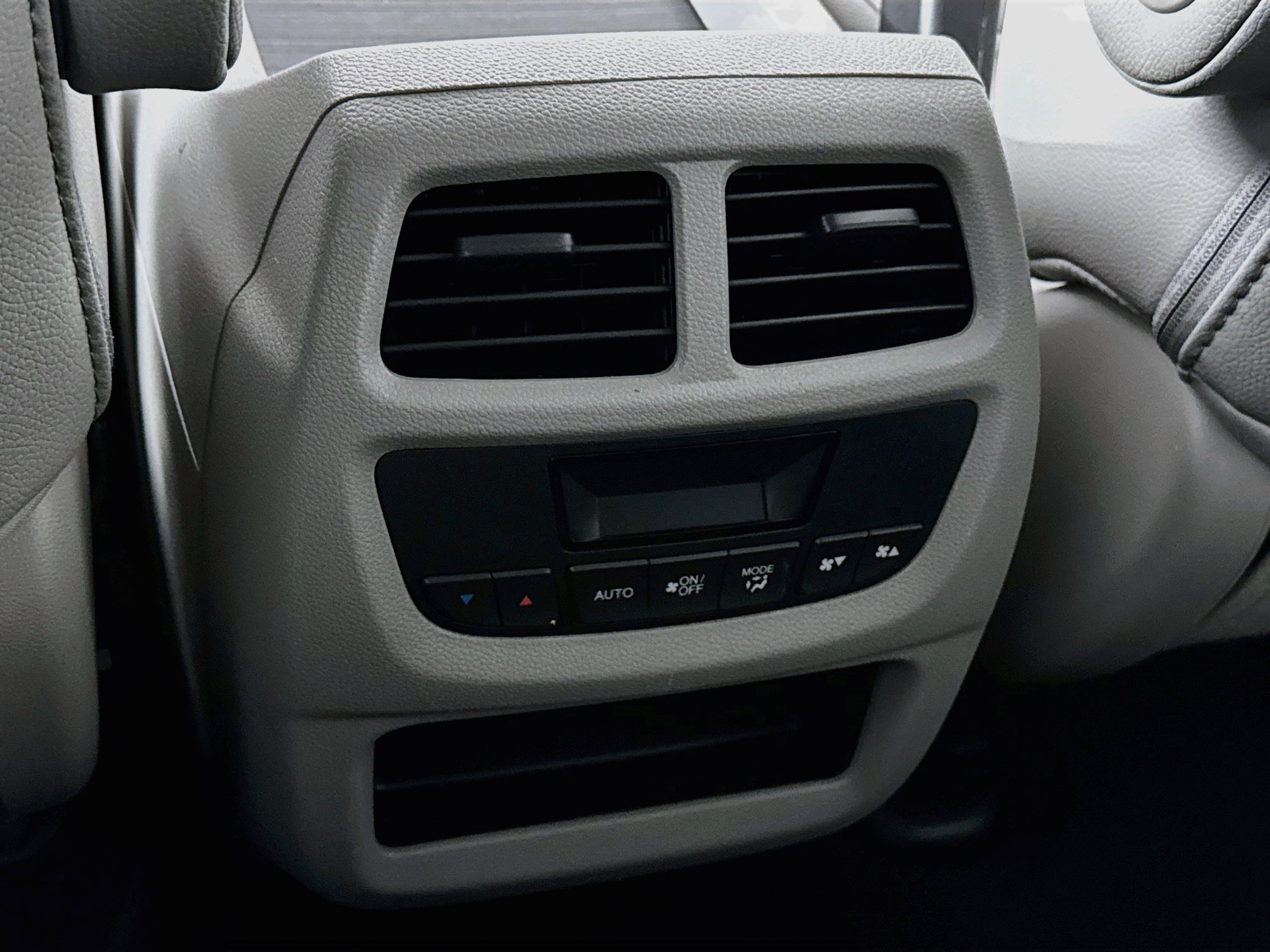 Used 2017 Honda Pilot EX-L image 25