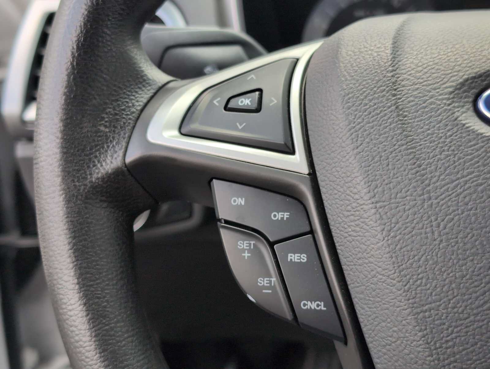 Used 2013 Ford Fusion SE FWD image 23