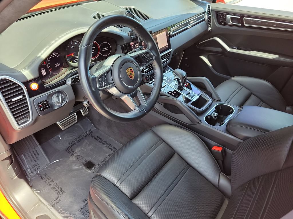 Certified 2021 Porsche Cayenne GTS AWD/4WD image 4