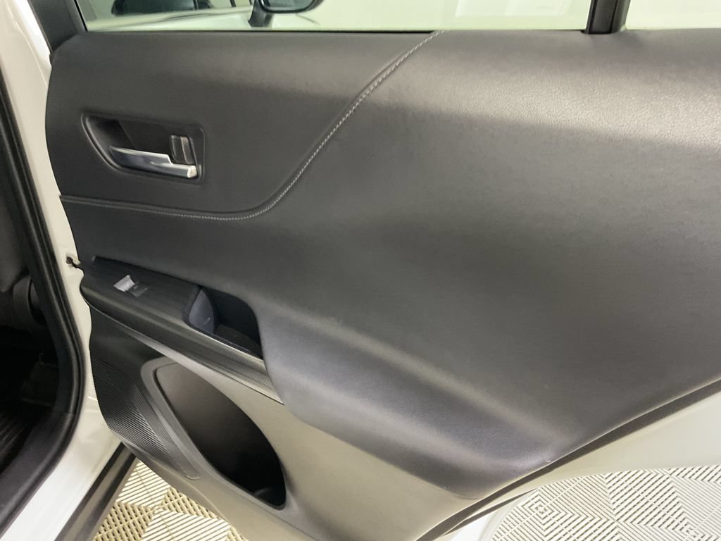 Used 2023 Toyota Venza Nightshade AWD/4WD image 22