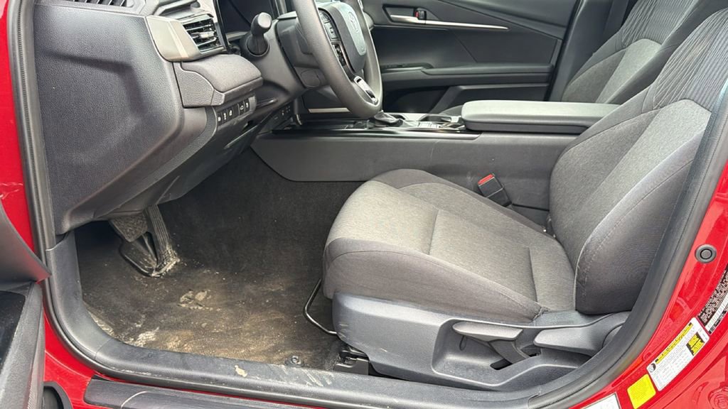 Certified 2025 Toyota Camry LE image 12