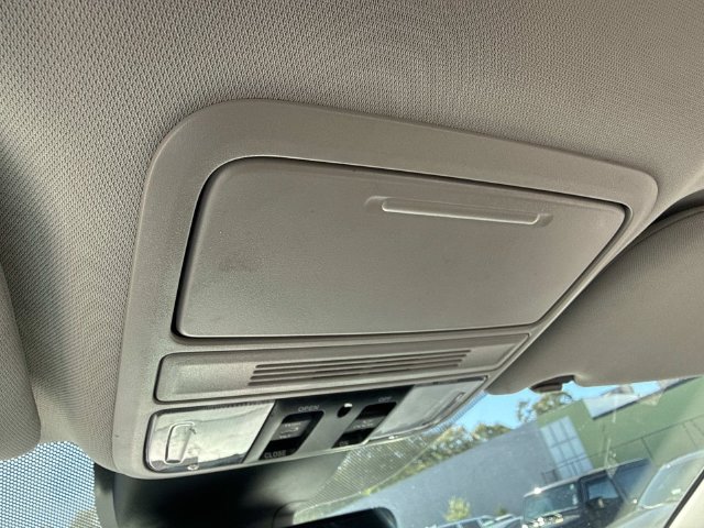 Used 2025 Honda Odyssey EX-L image 24