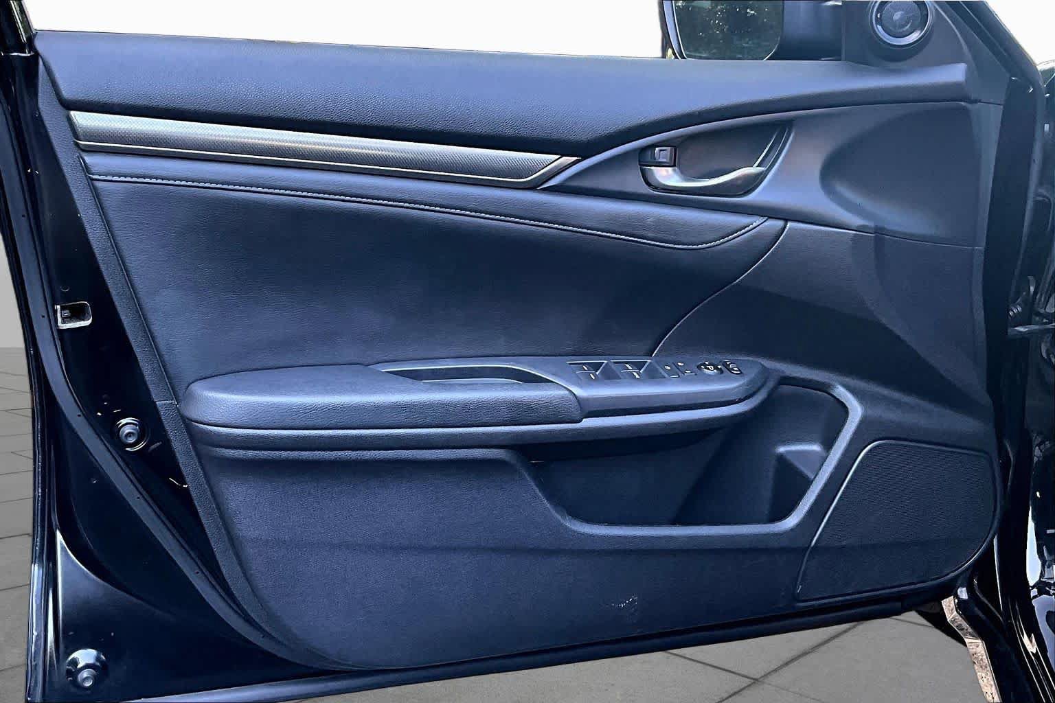 Certified 2018 Honda Civic EX-L image 22