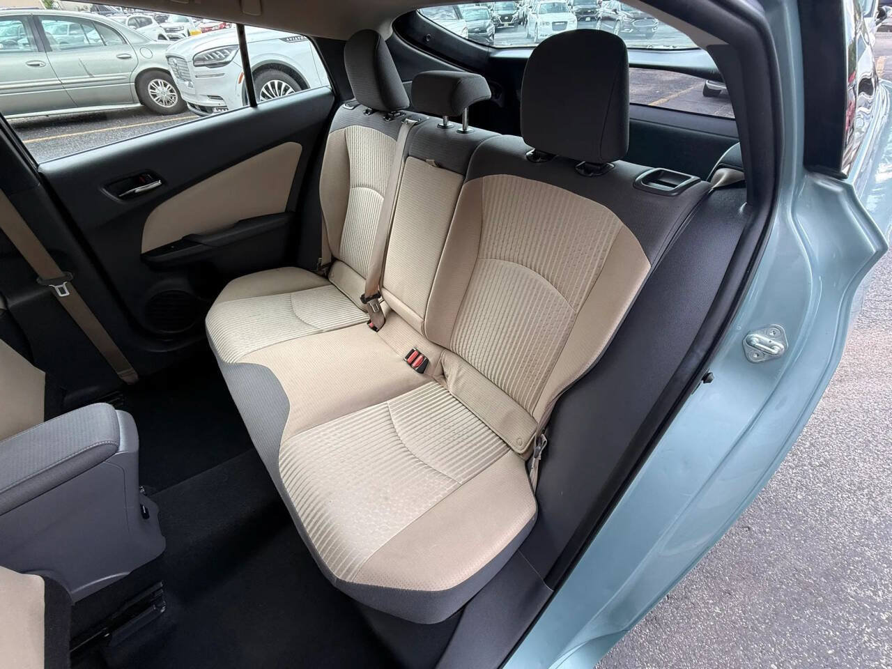 Used 2018 Toyota Prius Two w/ Prius Two Safety Plus Package FWD image 15