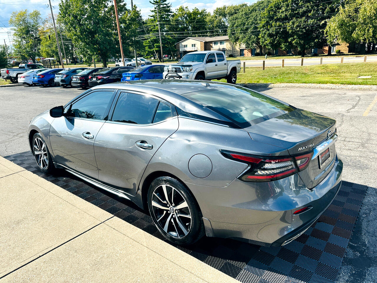 Used 2022 Nissan Maxima SV w/ Floor Mat Group image 3