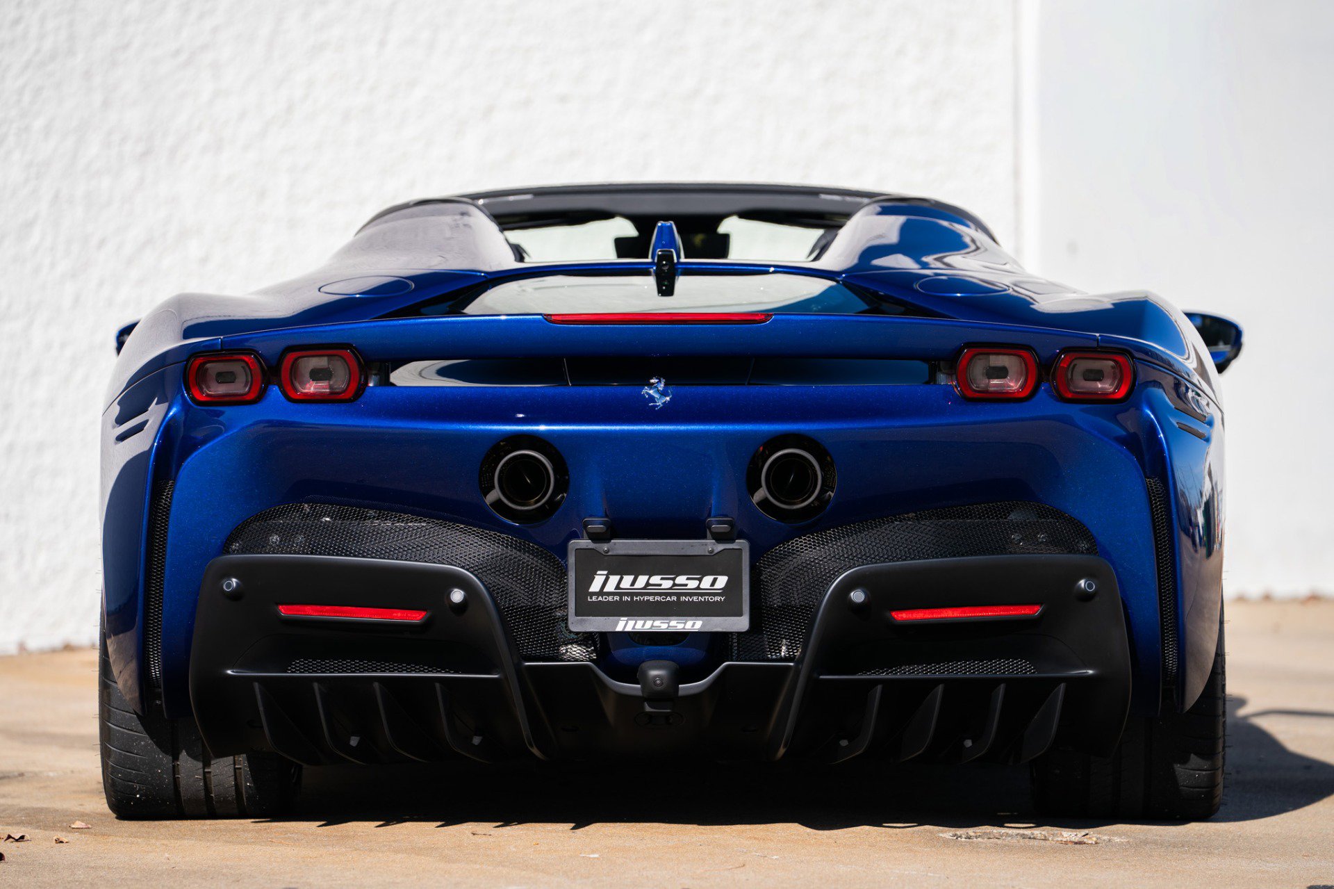 Used 2025 Ferrari SF90 Spider image 15