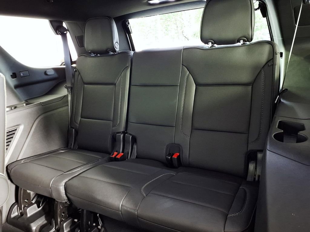 Used 2024 GMC Yukon Denali w/ Advanced Technology Package RWD image 7