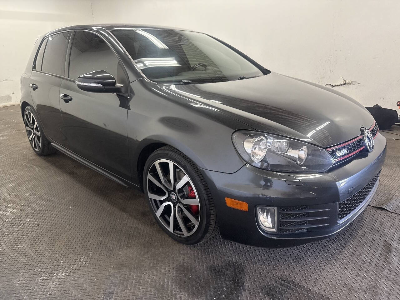 Used 2014 Volkswagen GTI Wolfsburg Edition FWD image 2