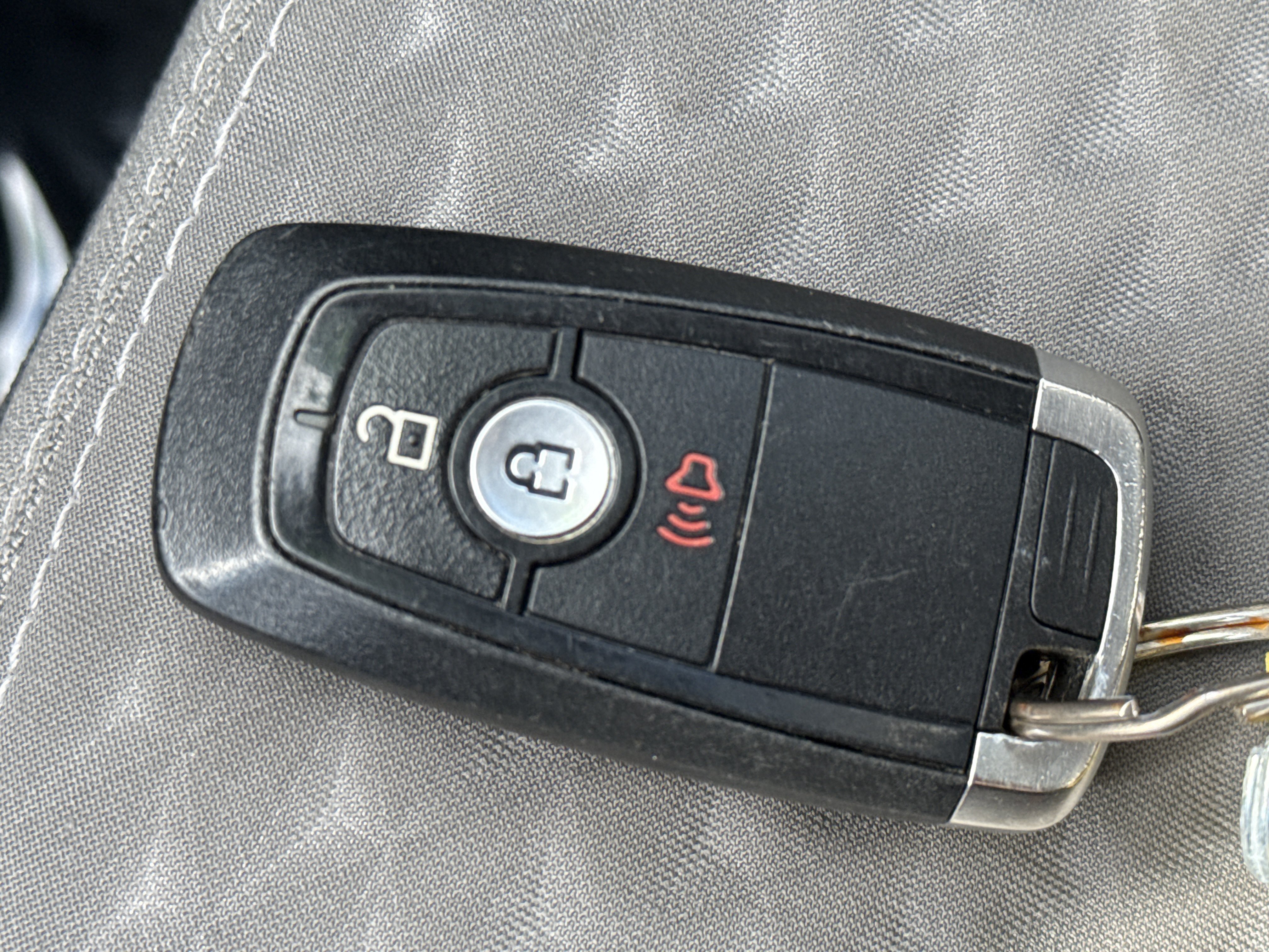 Used 2020 Ford Escape SE AWD/4WD image 29