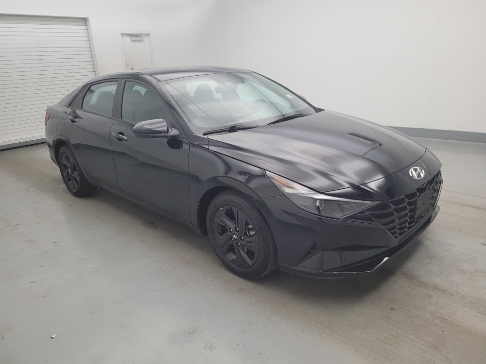 Used 2023 Hyundai Elantra SEL w/ Cargo Package FWD image 11