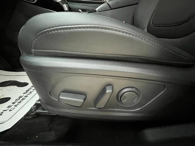 Used 2024 Hyundai Santa Cruz Night AWD/4WD image 30