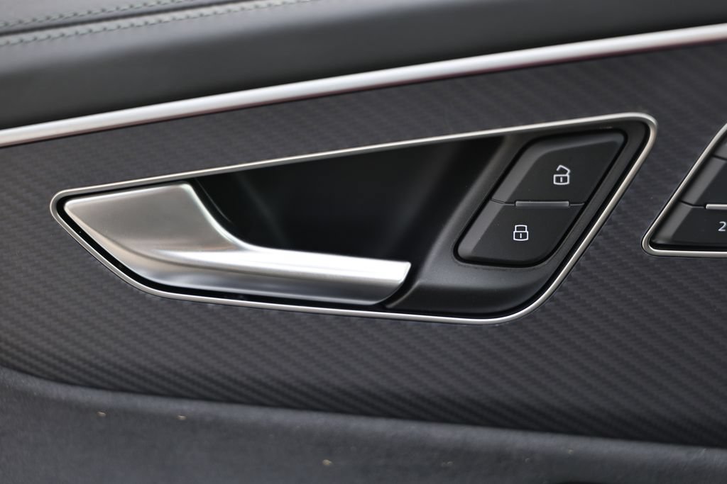 New 2026 Audi SQ8 Prestige AWD/4WD image 15