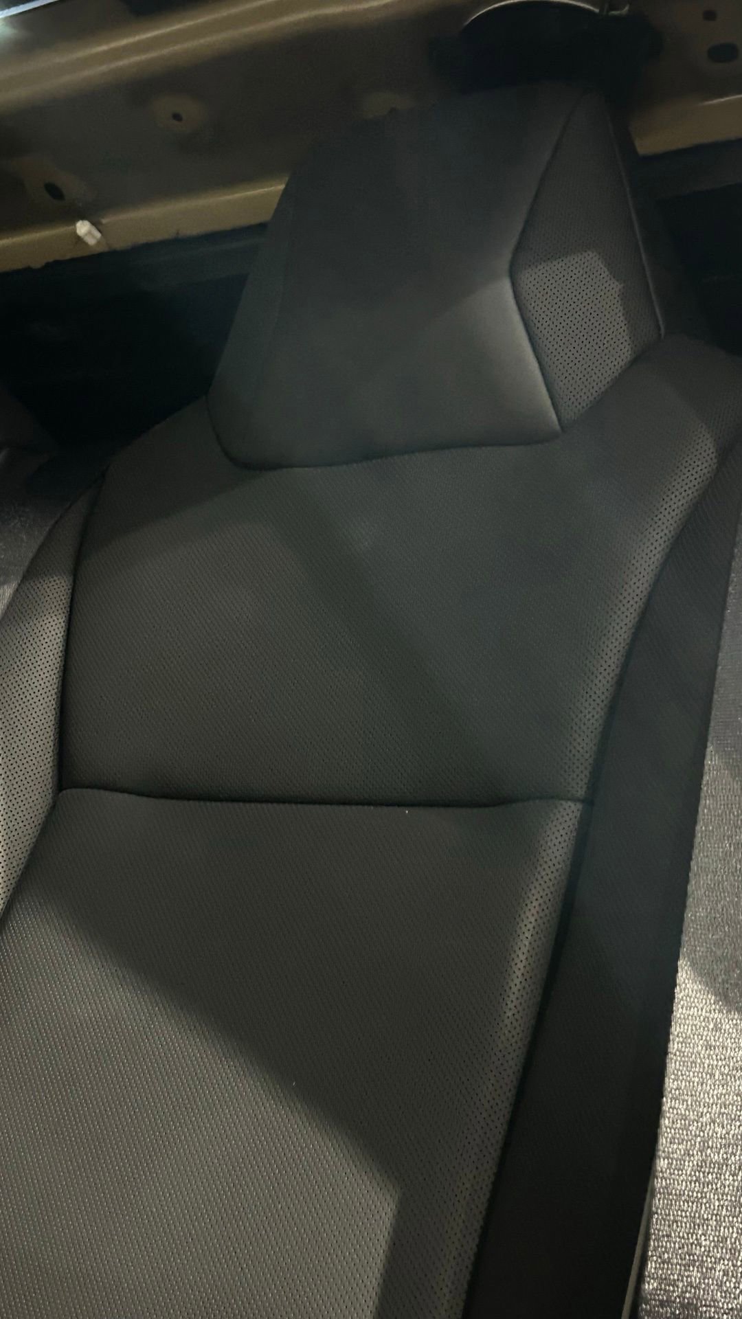 Used 2024 Tesla Cybertruck AWD Crew Cab image 51