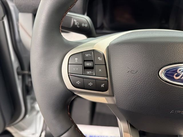 New 2026 Ford Explorer Active w/ Active Comfort Package image 17